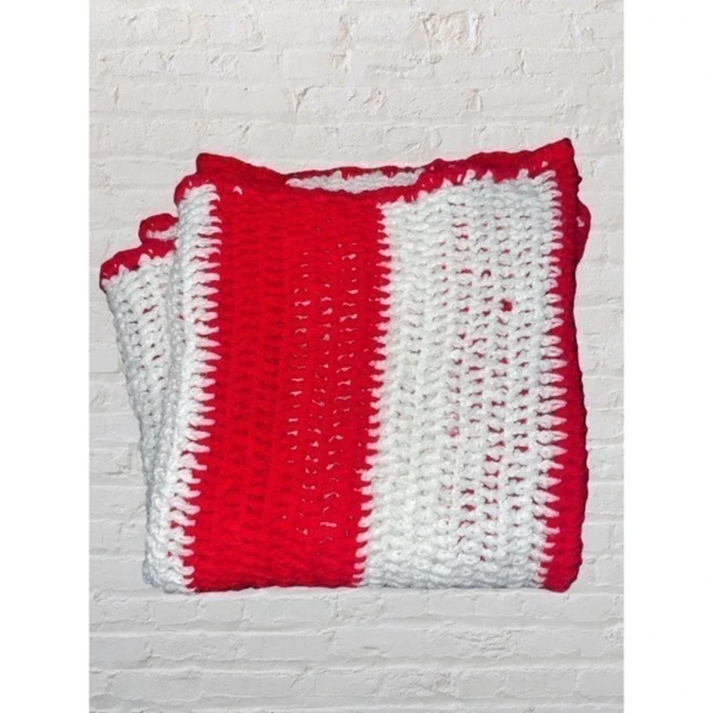 Vintage Red & White Crocheted Throw